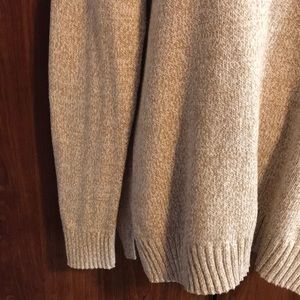 Old Navy Sweaters - NWT Old Navy Sweater Old Navy Sweaters - NWT Old Navy Sweater